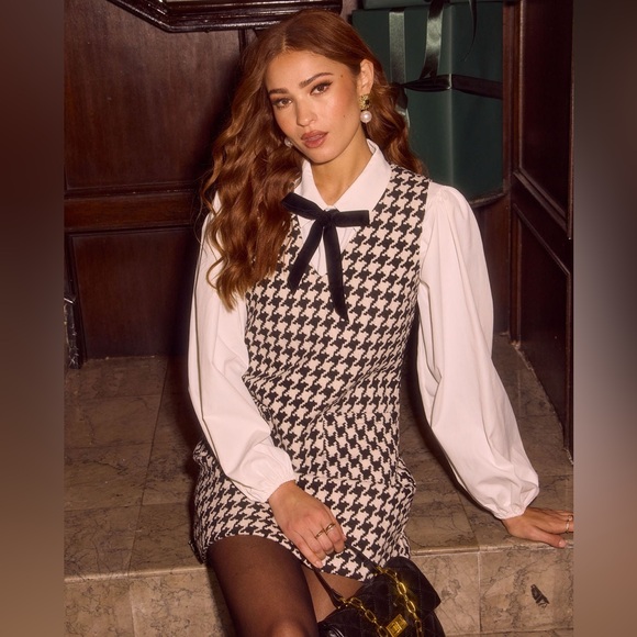 VICI Haydie Tweed Houndstooth Mini Dress, Size Small - Picture 2 of 12